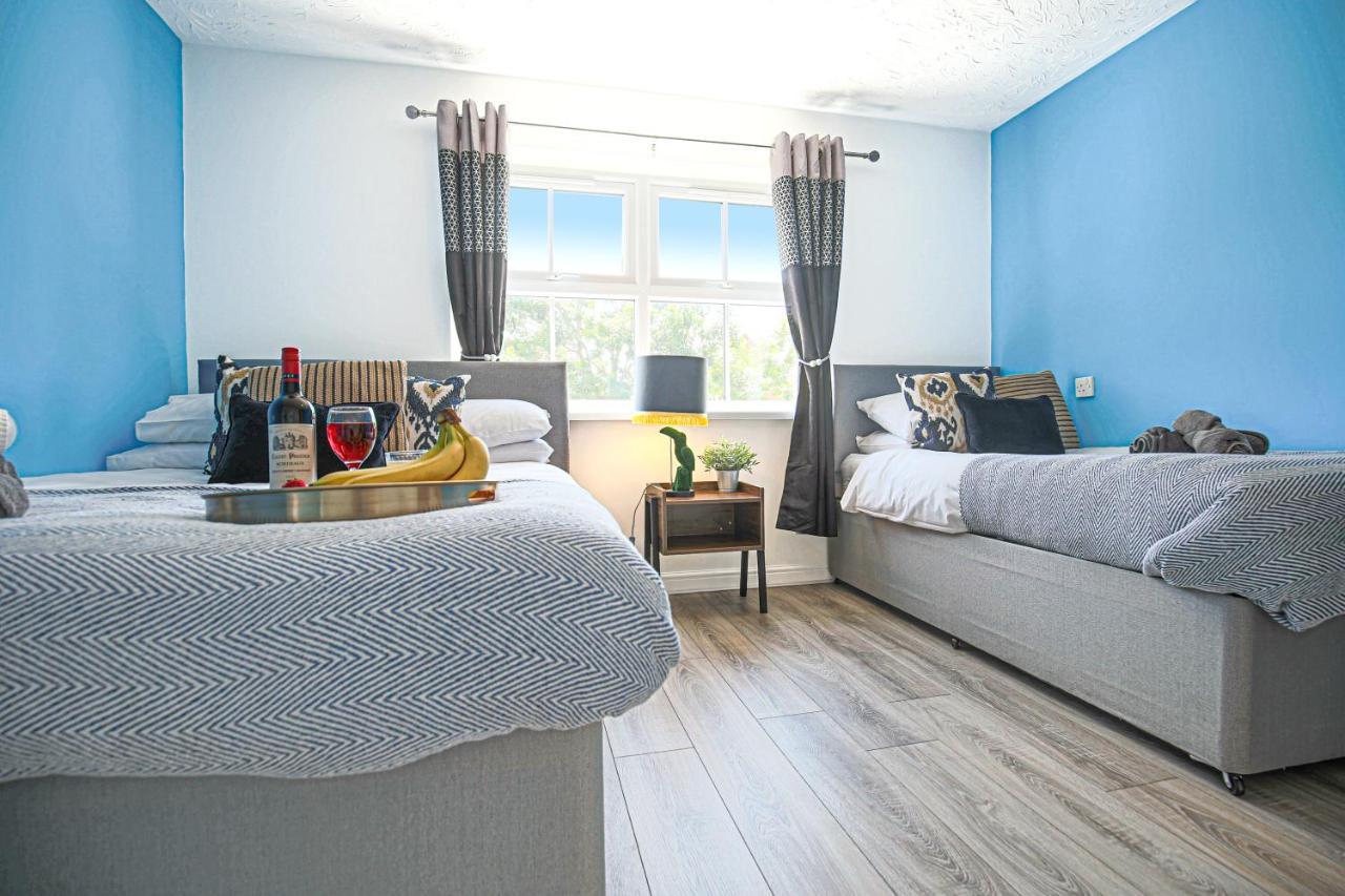 Delightful 2 Bed Apartment For Bicester Outlet Shopping By Platinum Key Properties Dış mekan fotoğraf
