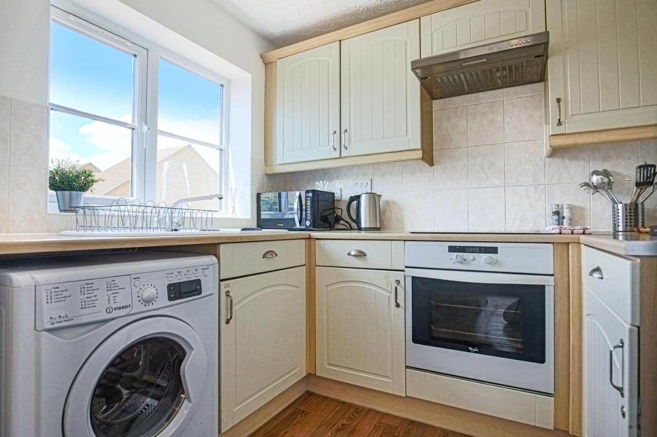 Delightful 2 Bed Apartment For Bicester Outlet Shopping By Platinum Key Properties Dış mekan fotoğraf